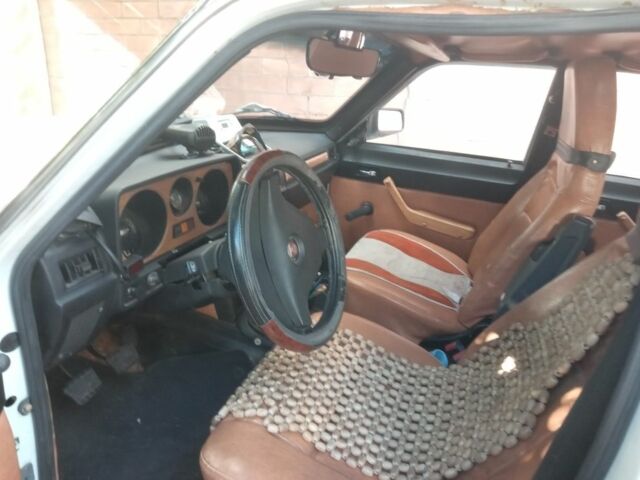 ГАЗ 24-10 Волга 1987 у Дніпро (Дніпропетровську) на Automoto.ua Білий ГАЗ 24-10 Волга, об'ємом двигуна 2.5 л та пробігом 140 тис. км за 3137 $, фото 1 на Automoto.ua