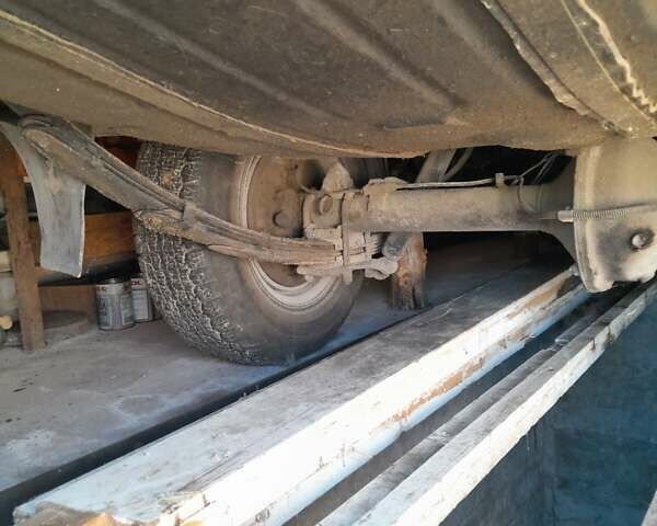 Білий ГАЗ 24-10 Волга, об'ємом двигуна 2.45 л та пробігом 123 тис. км за 1185 $, фото 12 на Automoto.ua