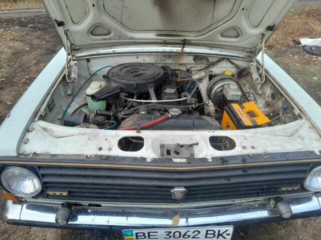 Белый ГАЗ 24-10 Волга, объемом двигателя 2.4 л и пробегом 150 тыс. км за 950 $, фото 3 на Automoto.ua