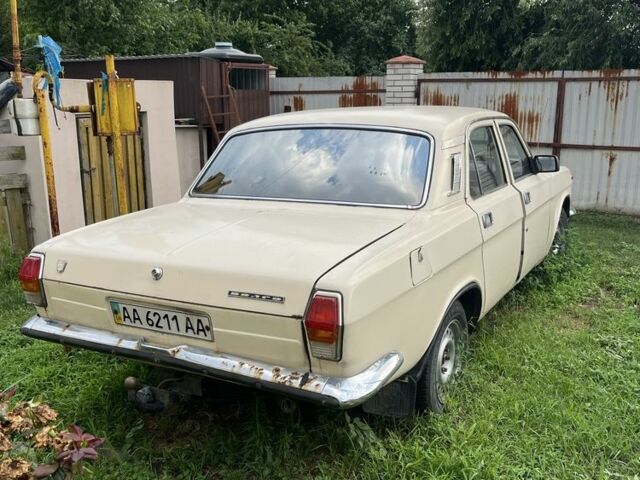 Белый ГАЗ 24-10 Волга, объемом двигателя 2.4 л и пробегом 40 тыс. км за 700 $, фото 2 на Automoto.ua