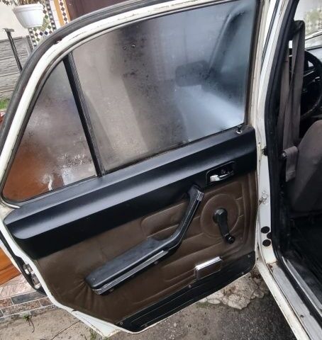 Белый ГАЗ 24-10 Волга, объемом двигателя 0 л и пробегом 120 тыс. км за 34831 $, фото 7 на Automoto.ua