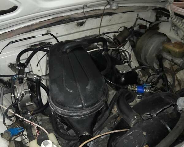 Білий ГАЗ 24-10 Волга, об'ємом двигуна 2.45 л та пробігом 123 тис. км за 1185 $, фото 1 на Automoto.ua