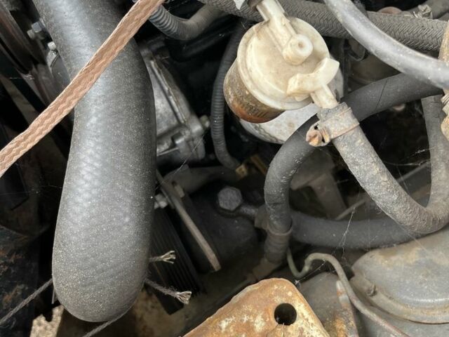 Белый ГАЗ 24-10 Волга, объемом двигателя 2.4 л и пробегом 40 тыс. км за 700 $, фото 7 на Automoto.ua