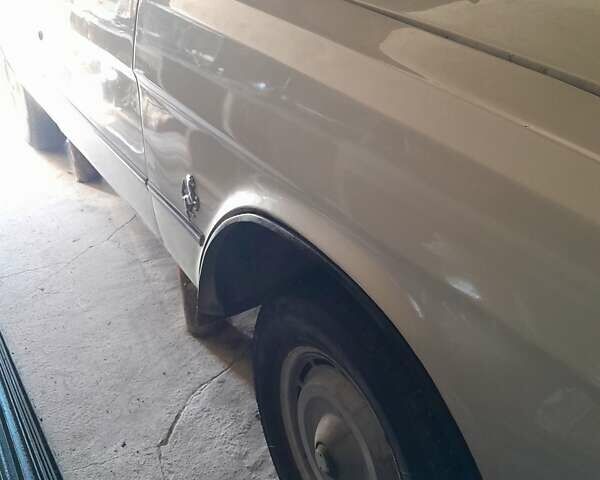 Білий ГАЗ 24-10 Волга, об'ємом двигуна 2.45 л та пробігом 123 тис. км за 1185 $, фото 8 на Automoto.ua