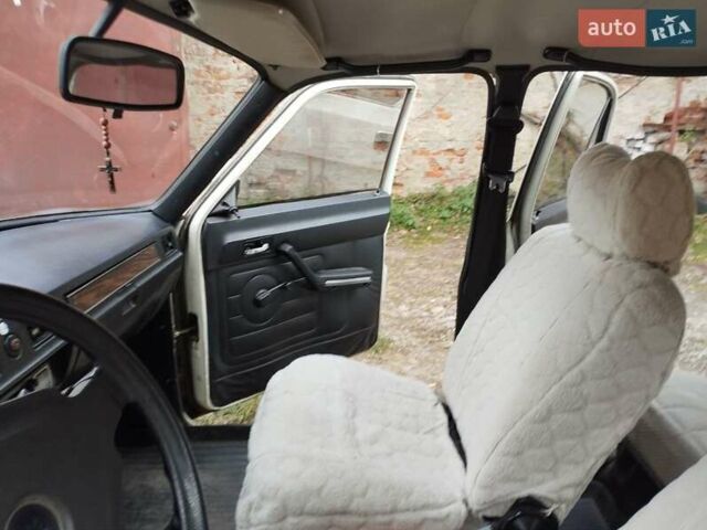 Белый ГАЗ 24-10 Волга, объемом двигателя 2.4 л и пробегом 117 тыс. км за 850 $, фото 17 на Automoto.ua