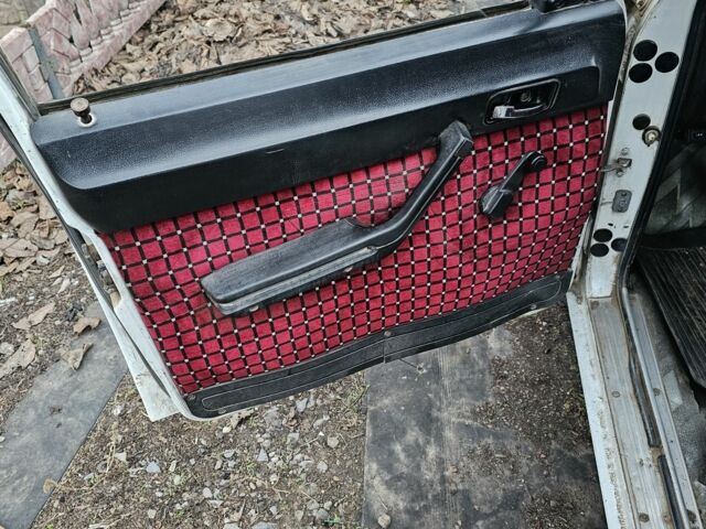 Белый ГАЗ 24-10 Волга, объемом двигателя 0 л и пробегом 4 тыс. км за 404 $, фото 6 на Automoto.ua