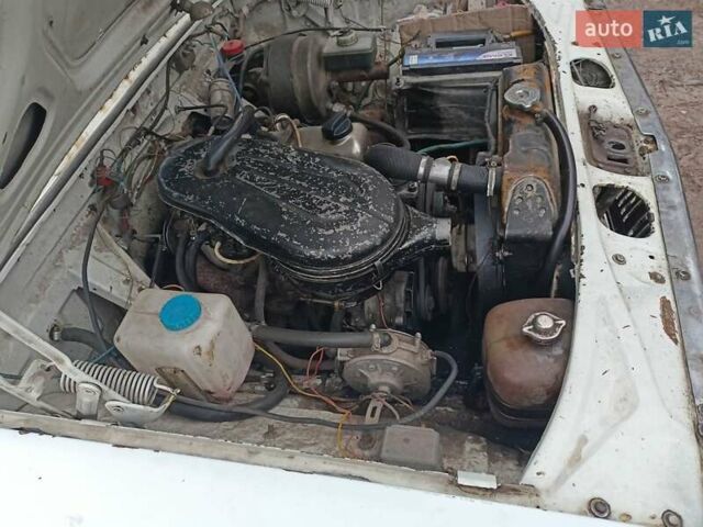 Белый ГАЗ 24-10 Волга, объемом двигателя 2.45 л и пробегом 450 тыс. км за 1200 $, фото 21 на Automoto.ua