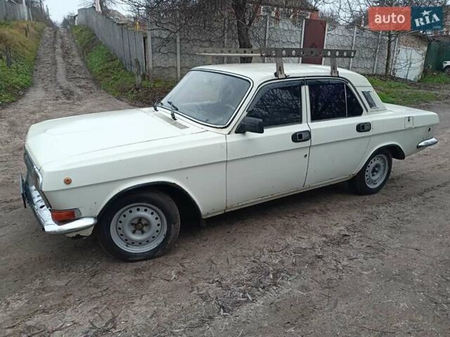 Белый ГАЗ 24-10 Волга, объемом двигателя 2.45 л и пробегом 450 тыс. км за 1200 $, фото 1 на Automoto.ua