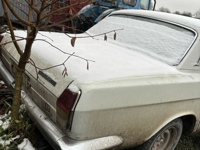 Белый ГАЗ 24-10 Волга, объемом двигателя 2.4 л и пробегом 150 тыс. км за 700 $, фото 5 на Automoto.ua