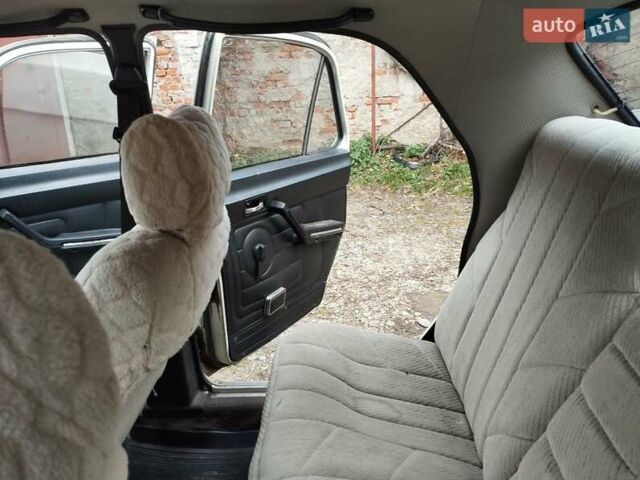Белый ГАЗ 24-10 Волга, объемом двигателя 2.4 л и пробегом 117 тыс. км за 850 $, фото 16 на Automoto.ua