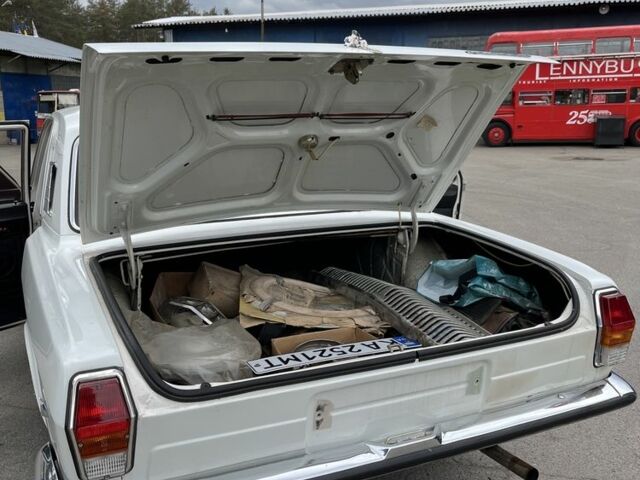 Белый ГАЗ 24-10 Волга, объемом двигателя 2.4 л и пробегом 15 тыс. км за 6000 $, фото 21 на Automoto.ua