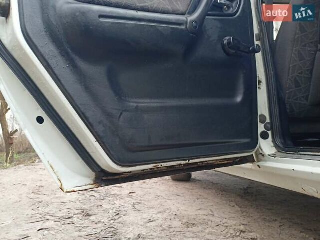 Белый ГАЗ 24-10 Волга, объемом двигателя 2.45 л и пробегом 450 тыс. км за 1200 $, фото 14 на Automoto.ua