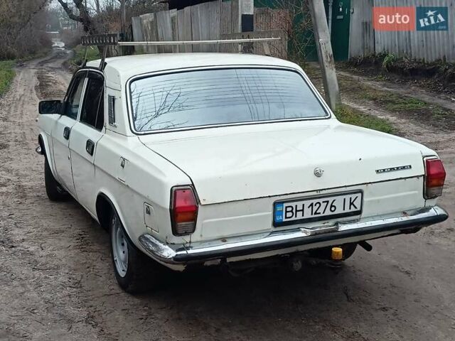 Белый ГАЗ 24-10 Волга, объемом двигателя 2.45 л и пробегом 450 тыс. км за 1200 $, фото 3 на Automoto.ua