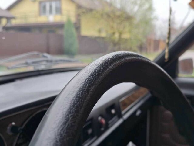 Белый ГАЗ 24-10 Волга, объемом двигателя 2.45 л и пробегом 30 тыс. км за 2500 $, фото 11 на Automoto.ua