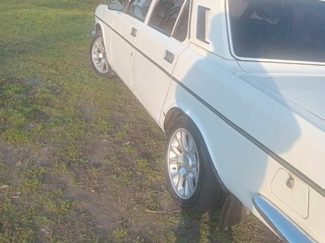 Белый ГАЗ 24-10 Волга, объемом двигателя 2.4 л и пробегом 588 тыс. км за 710 $, фото 3 на Automoto.ua