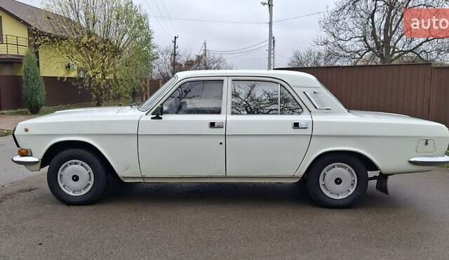 Белый ГАЗ 24-10 Волга, объемом двигателя 2.45 л и пробегом 30 тыс. км за 2500 $, фото 10 на Automoto.ua