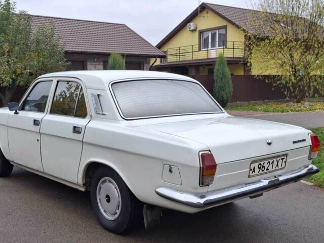 Белый ГАЗ 24-10 Волга, объемом двигателя 2.45 л и пробегом 30 тыс. км за 2500 $, фото 6 на Automoto.ua