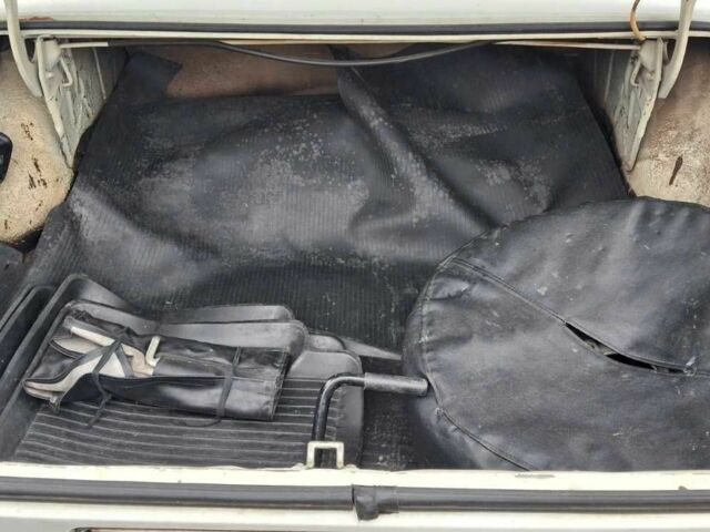 Белый ГАЗ 24-10 Волга, объемом двигателя 2.45 л и пробегом 30 тыс. км за 2500 $, фото 16 на Automoto.ua