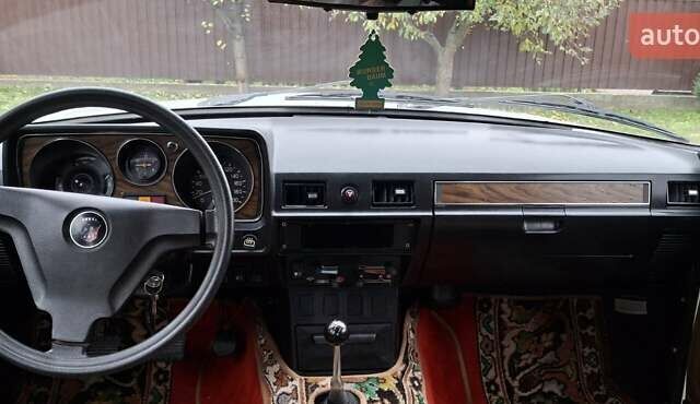 Білий ГАЗ 24-10 Волга, об'ємом двигуна 2.45 л та пробігом 30 тис. км за 2500 $, фото 15 на Automoto.ua