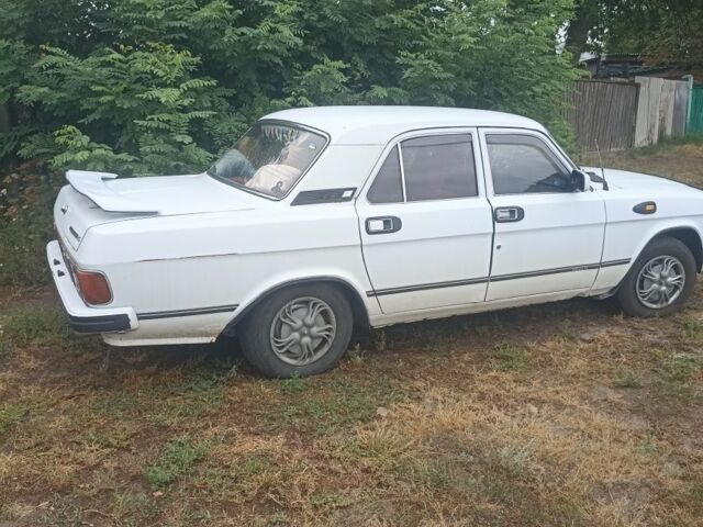 Белый ГАЗ 24-10 Волга, объемом двигателя 2 л и пробегом 3 тыс. км за 848 $, фото 2 на Automoto.ua