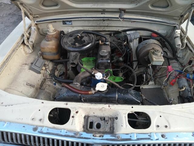 ГАЗ 24-10 Волга 1985 у Кропивницькому (Кіровограді) на Automoto.ua Бежевий ГАЗ 24-10 Волга, об'ємом двигуна 2.4 л та пробігом 70 тис. км за 550 $, фото 2 на Automoto.ua