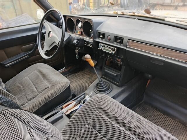 Бежевый ГАЗ 24-10 Волга, объемом двигателя 0 л и пробегом 100 тыс. км за 478 $, фото 5 на Automoto.ua