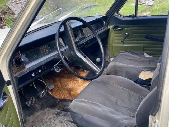 Бежевый ГАЗ 24-10 Волга, объемом двигателя 2.4 л и пробегом 200 тыс. км за 400 $, фото 5 на Automoto.ua