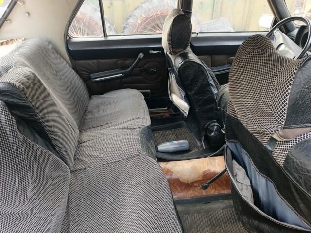 Бежевый ГАЗ 24-10 Волга, объемом двигателя 0 л и пробегом 100 тыс. км за 478 $, фото 6 на Automoto.ua