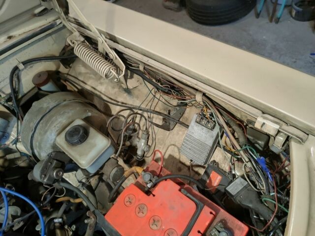 Бежевий ГАЗ 24-10 Волга, об'ємом двигуна 2.4 л та пробігом 67 тис. км за 1100 $, фото 16 на Automoto.ua