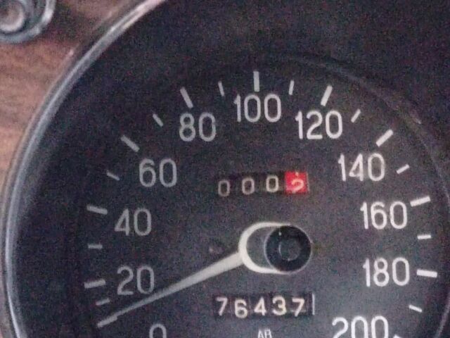 Бежевый ГАЗ 24-10 Волга, объемом двигателя 2 л и пробегом 76 тыс. км за 589 $, фото 1 на Automoto.ua