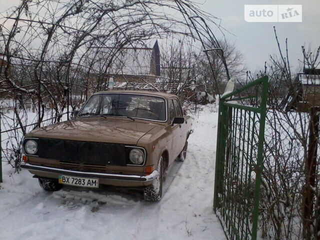 Бежевый ГАЗ 24-10 Волга, объемом двигателя 2.45 л и пробегом 60 тыс. км за 3000 $, фото 3 на Automoto.ua