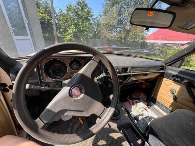 ГАЗ 24-10 Волга 1990 в Валках на Automoto.ua Бежевый ГАЗ 24-10 Волга, объемом двигателя 2.5 л и пробегом 3 тыс. км за 384 $, фото 3 на Automoto.ua