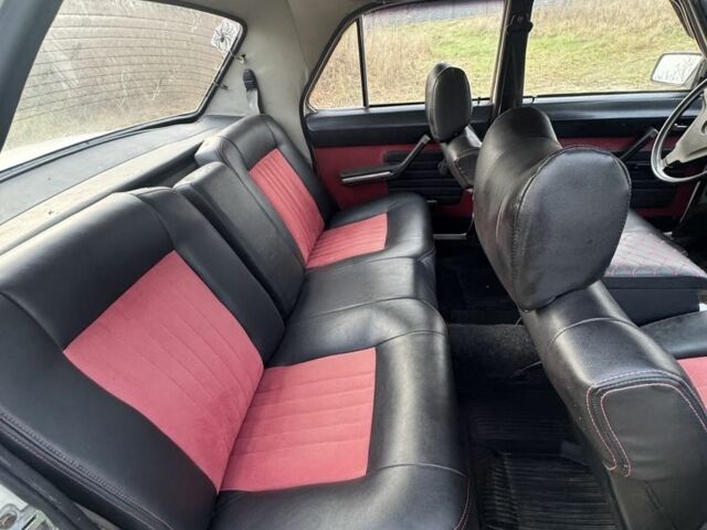 Бежевый ГАЗ 24-10 Волга, объемом двигателя 2.5 л и пробегом 10 тыс. км за 500 $, фото 5 на Automoto.ua