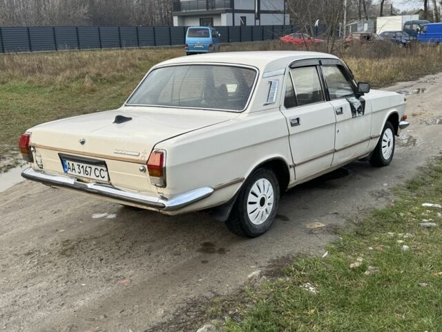 Бежевый ГАЗ 24-10 Волга, объемом двигателя 2.5 л и пробегом 10 тыс. км за 500 $, фото 4 на Automoto.ua