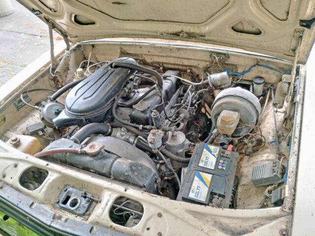 Бежевый ГАЗ 24-10 Волга, объемом двигателя 2.5 л и пробегом 80 тыс. км за 592 $, фото 4 на Automoto.ua