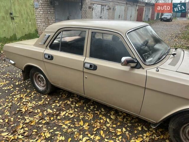 Бежевый ГАЗ 24-10 Волга, объемом двигателя 2.4 л и пробегом 100 тыс. км за 850 $, фото 1 на Automoto.ua