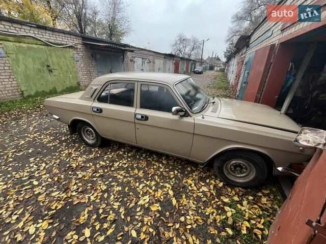Бежевый ГАЗ 24-10 Волга, объемом двигателя 2.4 л и пробегом 100 тыс. км за 850 $, фото 2 на Automoto.ua