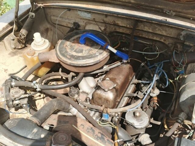 Бежевый ГАЗ 24-10 Волга, объемом двигателя 2.5 л и пробегом 3 тыс. км за 429 $, фото 4 на Automoto.ua