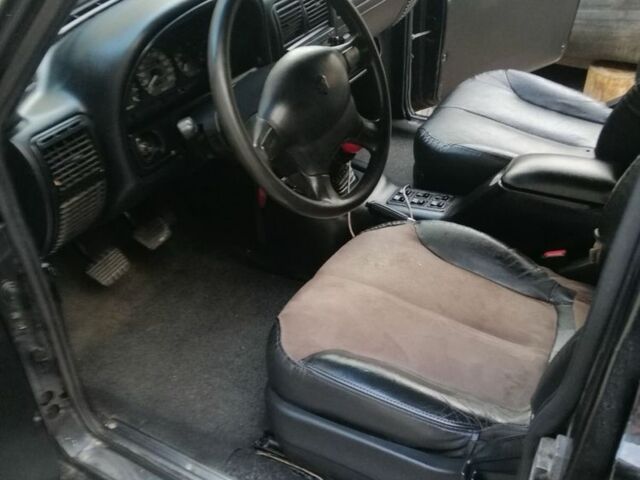 Чорний ГАЗ 24-10 Волга, об'ємом двигуна 2.4 л та пробігом 200 тис. км за 3000 $, фото 6 на Automoto.ua