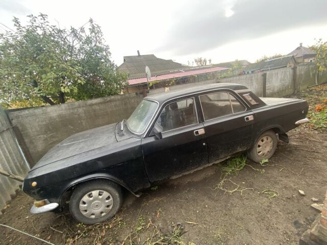 Черный ГАЗ 24-10 Волга, объемом двигателя 2.4 л и пробегом 200 тыс. км за 357 $, фото 1 на Automoto.ua