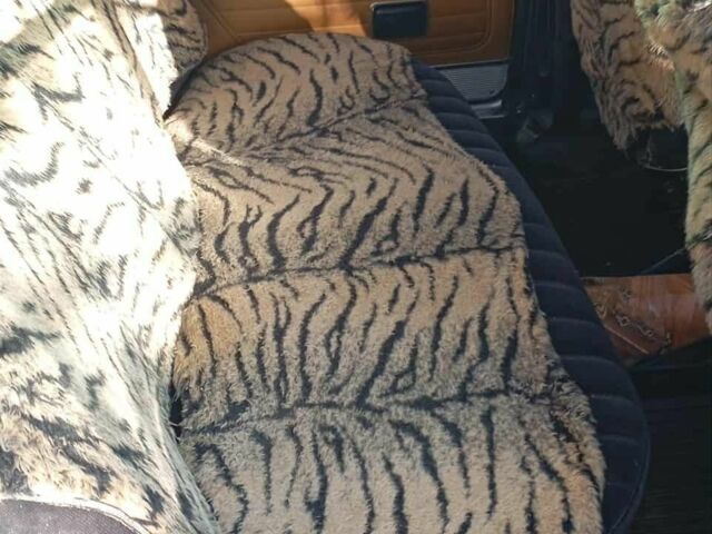 Чорний ГАЗ 24-10 Волга, об'ємом двигуна 0 л та пробігом 21 тис. км за 476 $, фото 5 на Automoto.ua