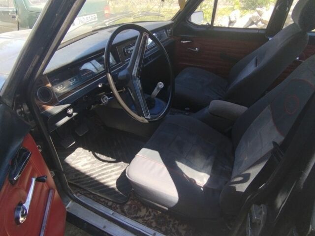 Черный ГАЗ 24-10 Волга, объемом двигателя 2.4 л и пробегом 100 тыс. км за 600 $, фото 5 на Automoto.ua