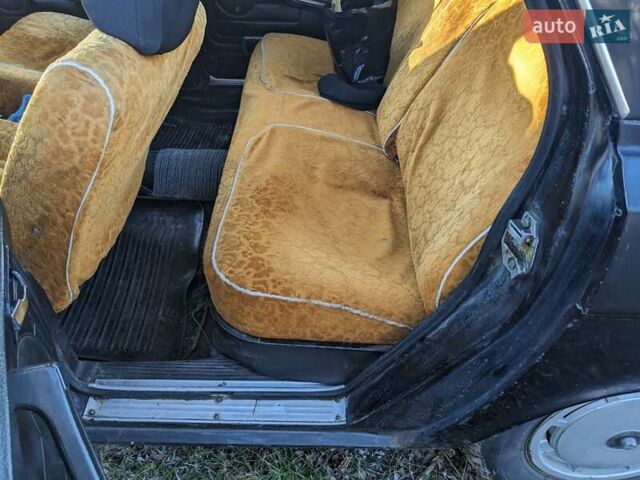 Чорний ГАЗ 24-10 Волга, об'ємом двигуна 2.45 л та пробігом 184 тис. км за 1200 $, фото 6 на Automoto.ua