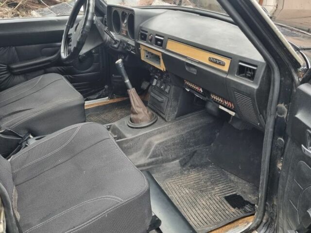 Черный ГАЗ 24-10 Волга, объемом двигателя 2.4 л и пробегом 128 тыс. км за 714 $, фото 5 на Automoto.ua