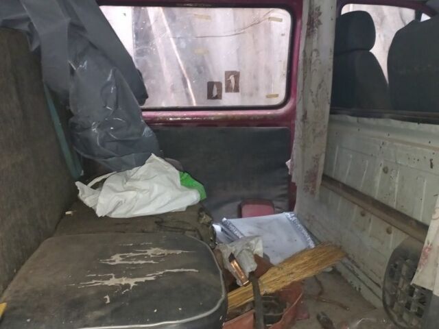 Красный ГАЗ 24-10 Волга, объемом двигателя 0 л и пробегом 300 тыс. км за 1200 $, фото 5 на Automoto.ua