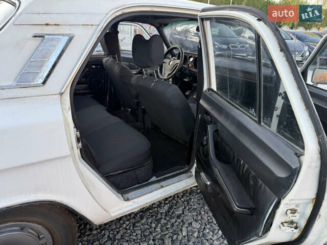 ГАЗ 24-10 Волга, объемом двигателя 2.4 л и пробегом 120 тыс. км за 1800 $, фото 7 на Automoto.ua