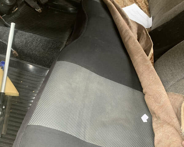 ГАЗ 24-10 Волга, объемом двигателя 2.5 л и пробегом 99 тыс. км за 950 $, фото 7 на Automoto.ua