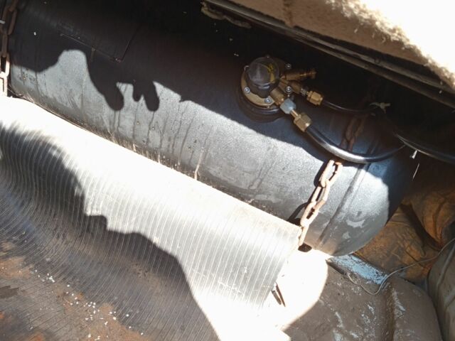 Серый ГАЗ 24-10 Волга, объемом двигателя 0 л и пробегом 500 тыс. км за 404 $, фото 13 на Automoto.ua