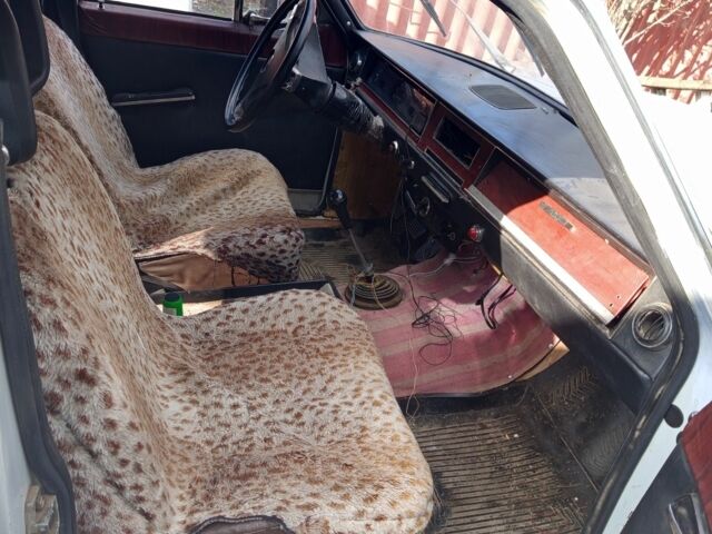 Серый ГАЗ 24-10 Волга, объемом двигателя 0 л и пробегом 500 тыс. км за 404 $, фото 6 на Automoto.ua