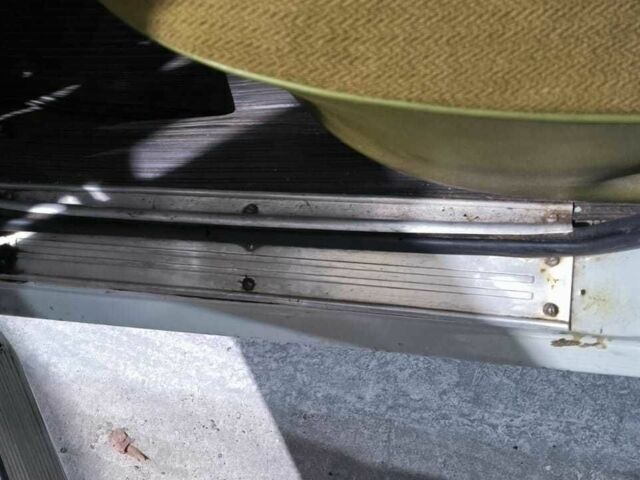 Серый ГАЗ 24-10 Волга, объемом двигателя 2.4 л и пробегом 65 тыс. км за 6000 $, фото 13 на Automoto.ua